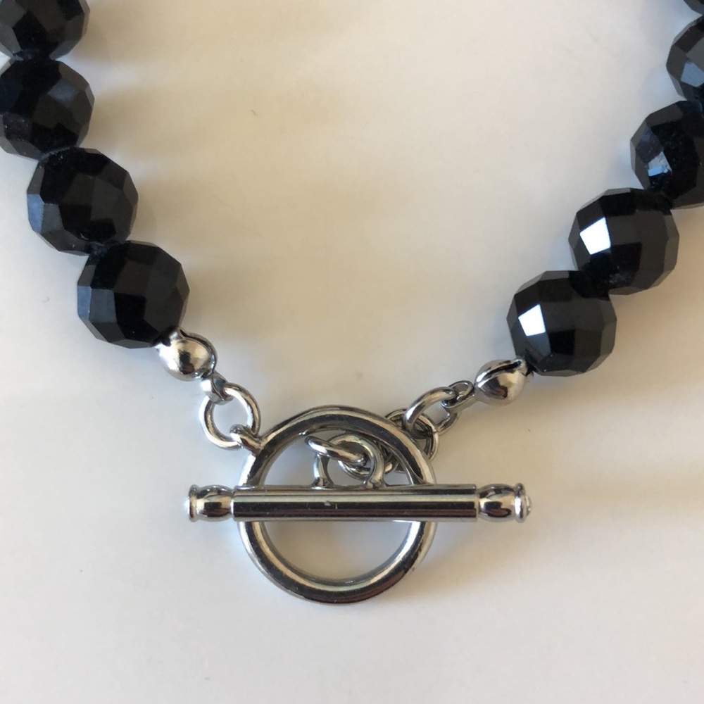 Black beaded bracelet - Picture 4 of 4
